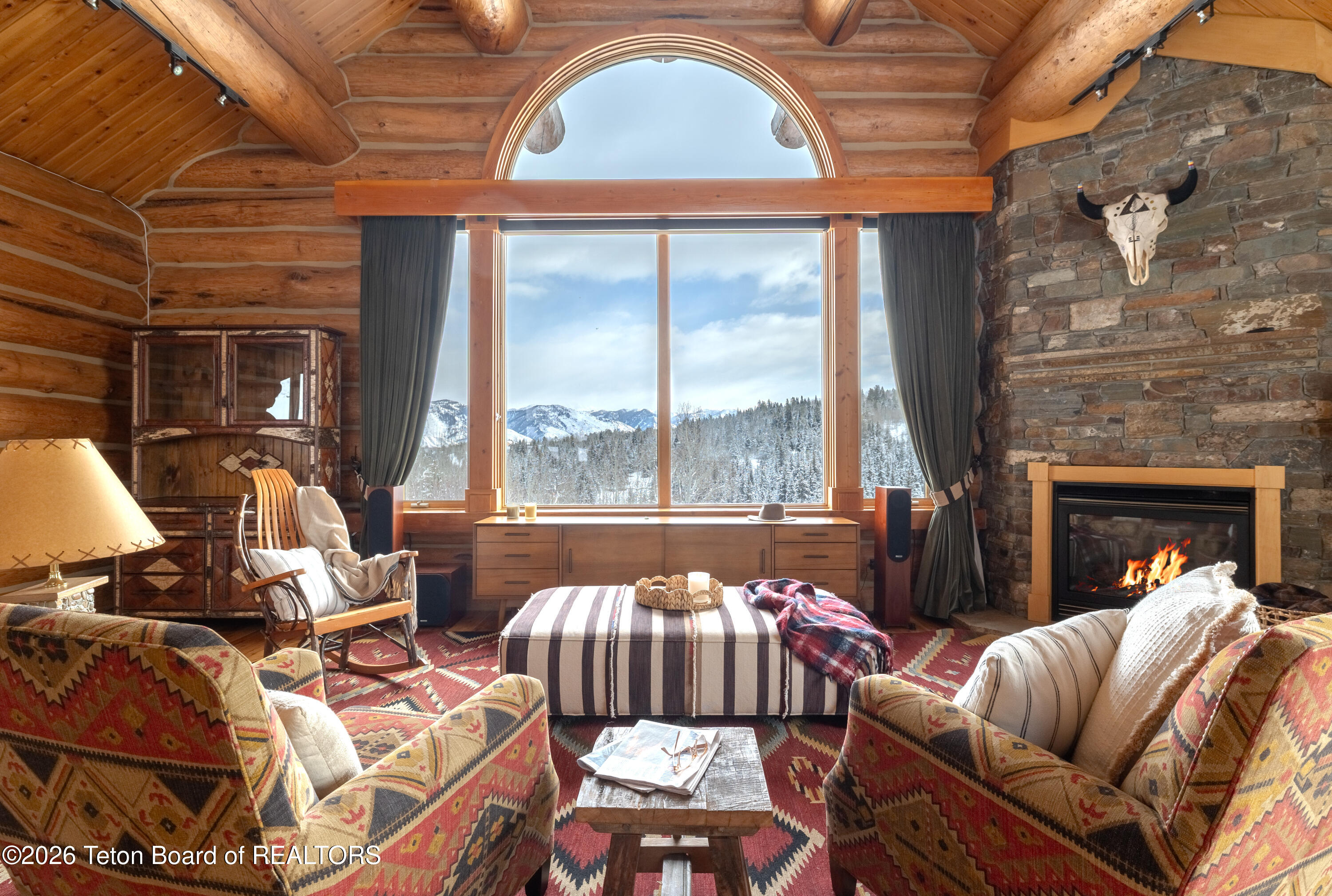 4020 Bronco Road Wilson, WY 83014 - Photo 11 of 39 Living Area