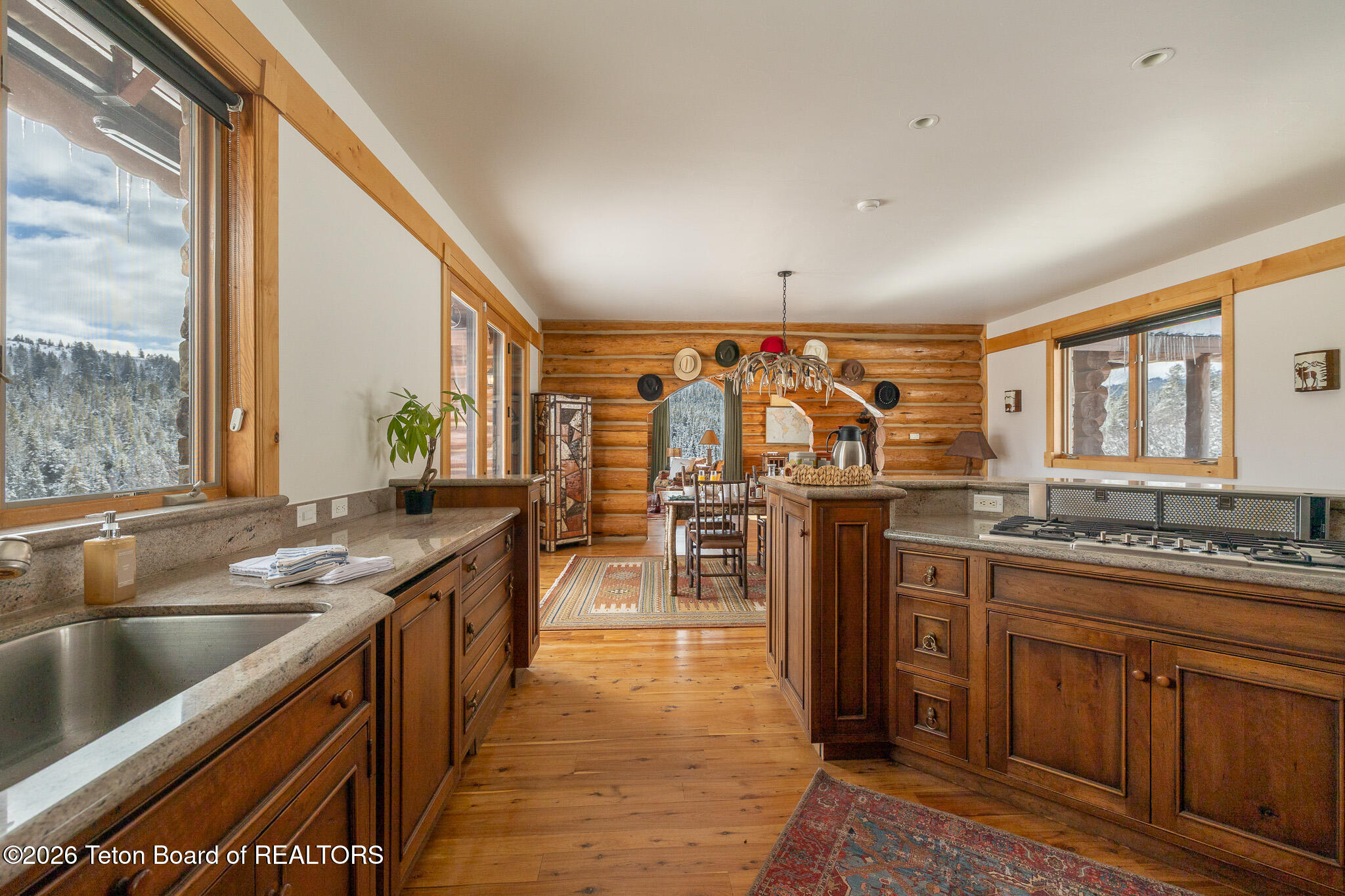 4020 Bronco Road Wilson, WY 83014 - Photo 17 of 39 Kitchen