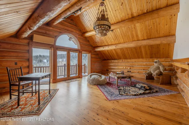 $3,495,000 | 4020 Bronco Road, Wilson, WY 83014