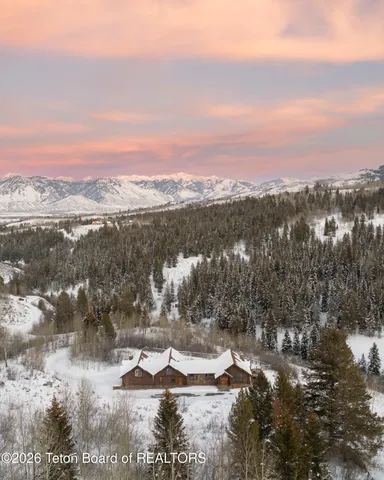 $3,495,000 | 4020 Bronco Road, Wilson, WY 83014