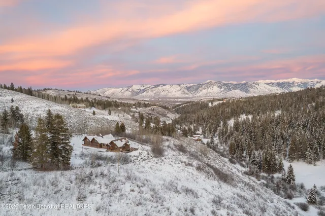 $3,495,000 | 4020 Bronco Road, Wilson, WY 83014