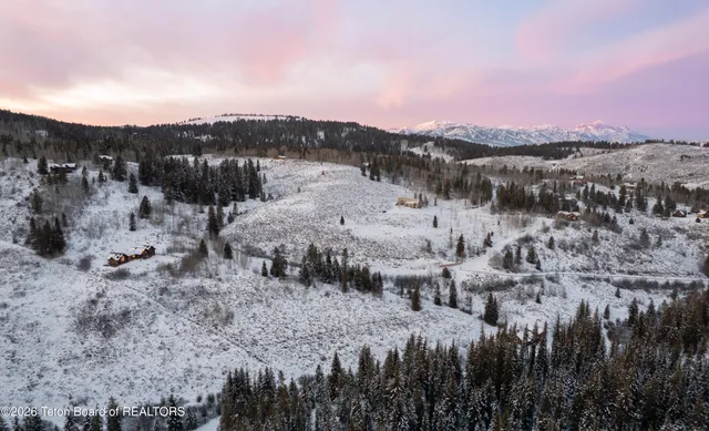 $3,495,000 | 4020 Bronco Road, Wilson, WY 83014