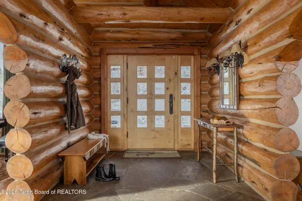 $3,495,000 | 4020 Bronco Road, Wilson, WY 83014