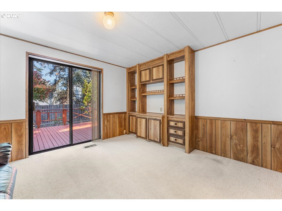 100 Southwest 195th Avenue, Unit 112 Beaverton, OR 97006 - Photo 14 of 43