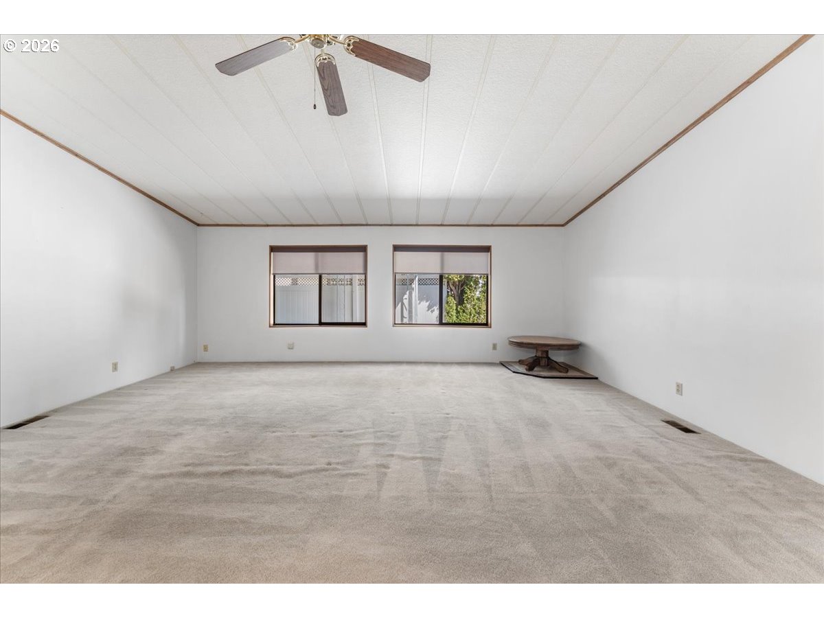 100 Southwest 195th Avenue, Unit 112 Beaverton, OR 97006 - Photo 17 of 43