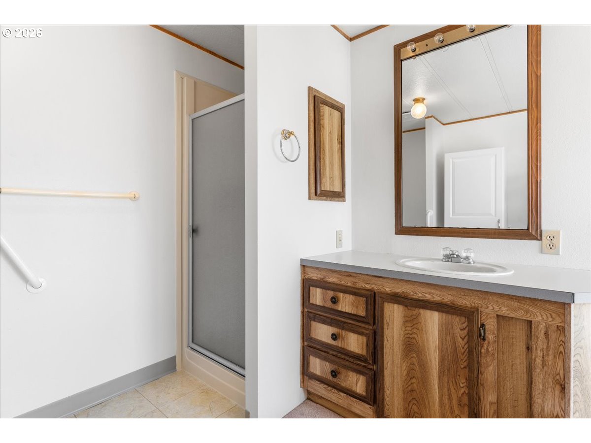 100 Southwest 195th Avenue, Unit 112 Beaverton, OR 97006 - Photo 24 of 43