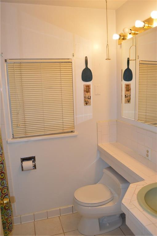 2520 Noblestown Road Pittsburgh, PA 15205 - Photo 6 of 13 Full Bathroom on 2nd Floor