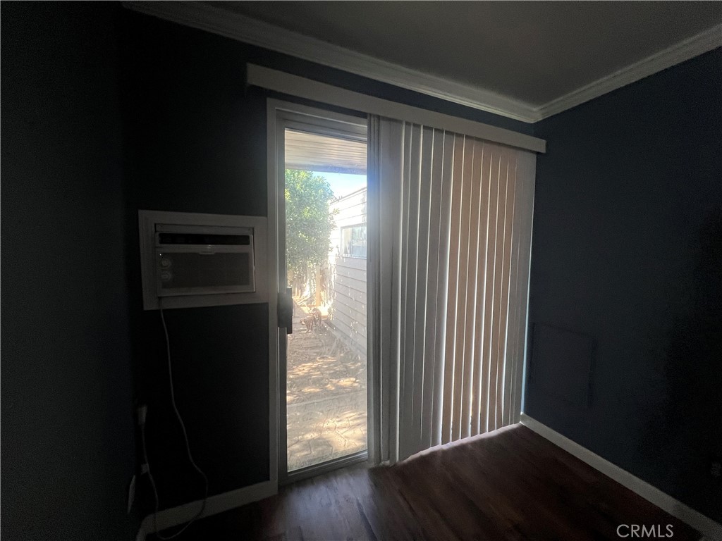 1560 Massachusetts, Unit 89 Riverside, CA 92507 - Photo 16 of 20 Master room