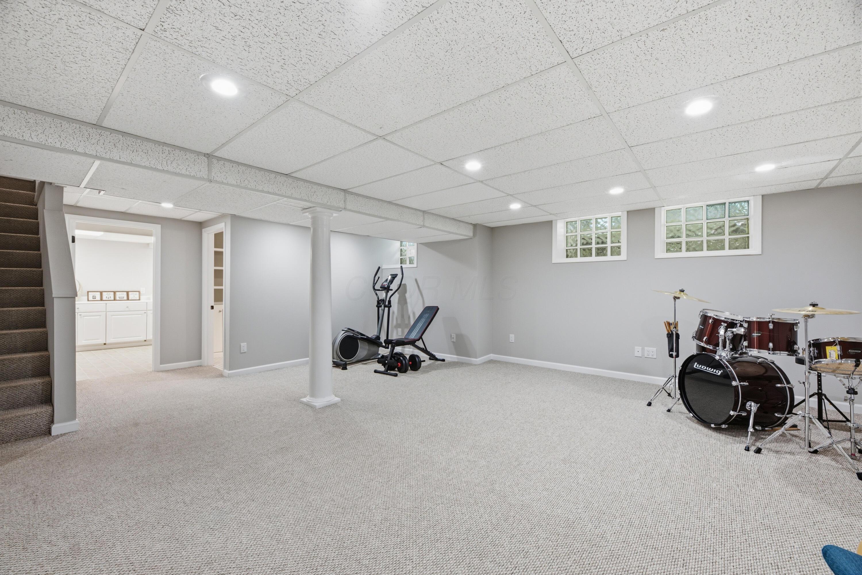 2693 Bryden Road Columbus, OH 43209 - Photo 33 of 53 MNT_4595