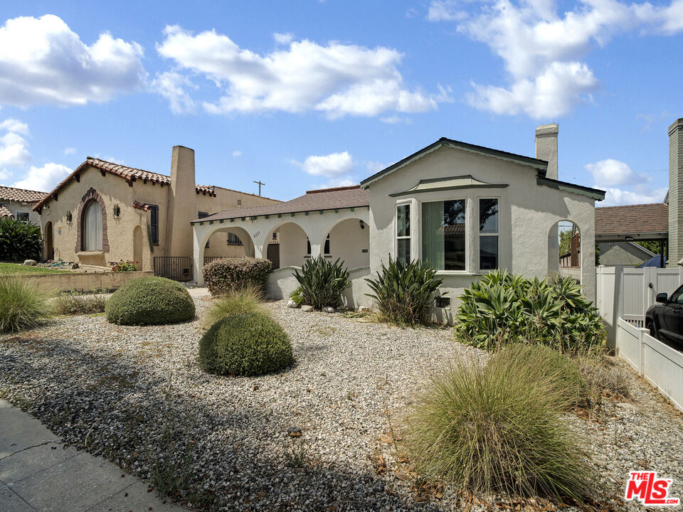 9221 Harvard Boulevard Los Angeles, CA 90047 - Photo 23 of 23