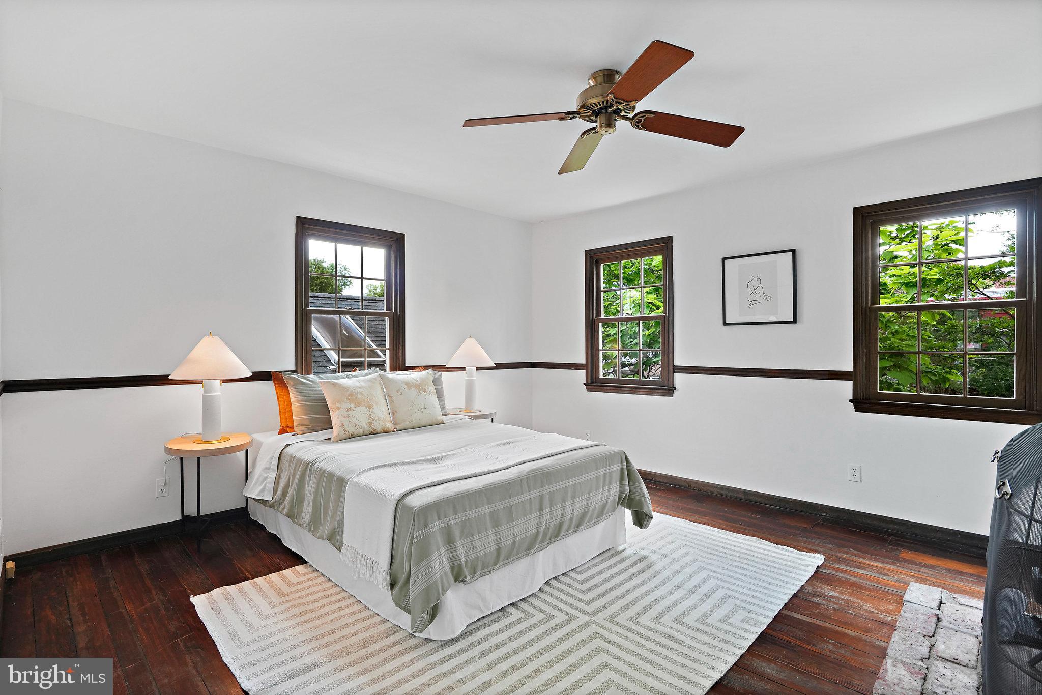 516 9th Street Southeast Washington, DC 20003 - Photo 25 of 35 Spacious front BR w/2 exposures + woodburning FP