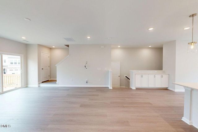 $460,000 | 2710 Hunter Woods Drive, Unit 634, Apex, NC 27502