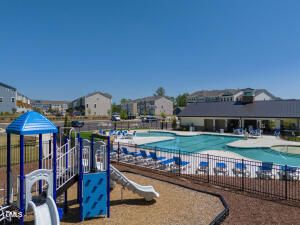 $460,000 | 2710 Hunter Woods Drive, Unit 634, Apex, NC 27502