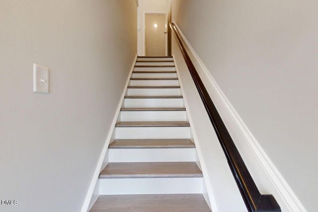 $460,000 | 2710 Hunter Woods Drive, Unit 634, Apex, NC 27502