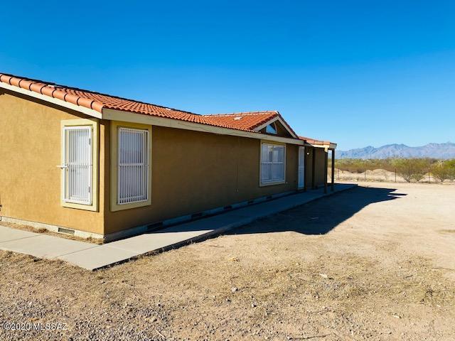 7754 South Fast Horse Road Tucson, AZ 85756 - Photo 3 of 48
