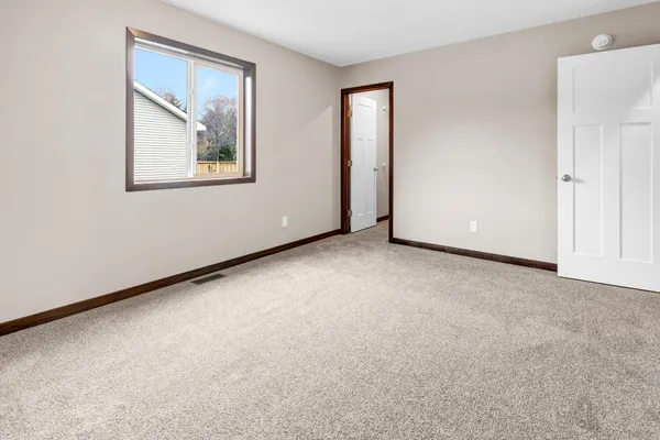 $322,000 | 2566 Topaz Street, St. Augusta, MN 56301