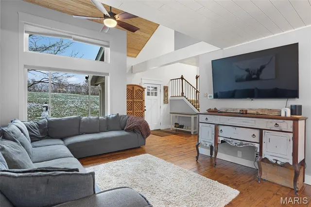 $590,000 | 103 Meadow Lane, Labadie, MO 63055