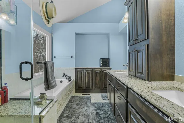 $590,000 | 103 Meadow Lane, Labadie, MO 63055