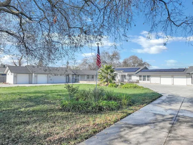 $1,050,000 | 2033 Lucile Avenue, Stockton, CA 95209