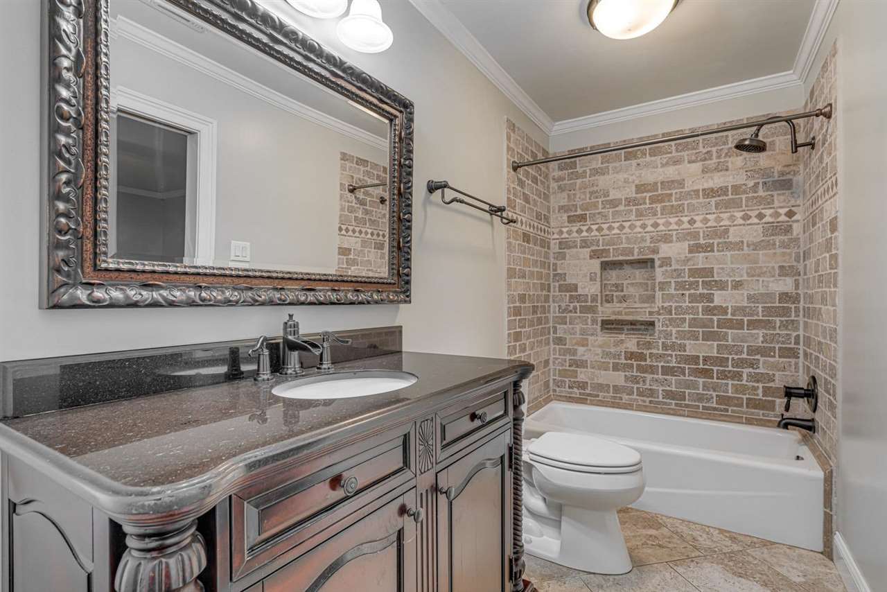 2142 Cordes Road Germantown, TN 38139 - Photo 12 of 25 Gallery Image 12