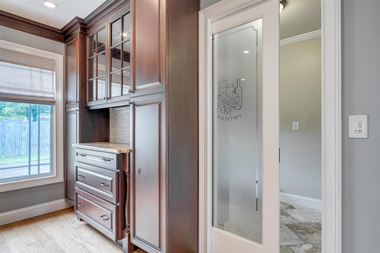 2142 Cordes Road Germantown, TN 38139 - Photo 9 of 25 Gallery Image 9