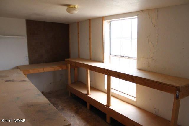 895 South Tanner Lane Snowflake, AZ 85937 - Photo 23 of 32 a view of balcony with furniture