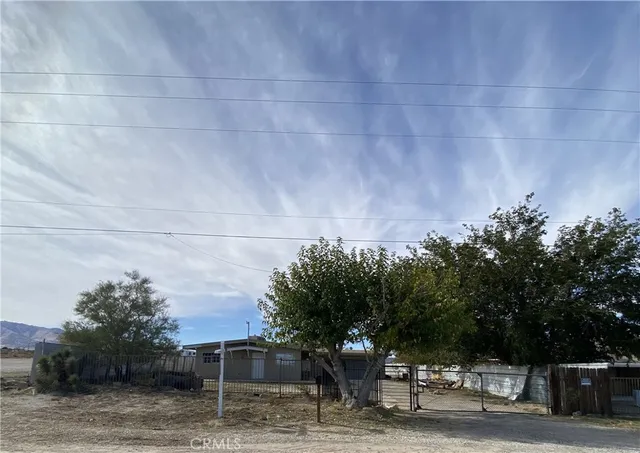 $279,000 | 10380 Baker Road, Lucerne Valley, CA 92356