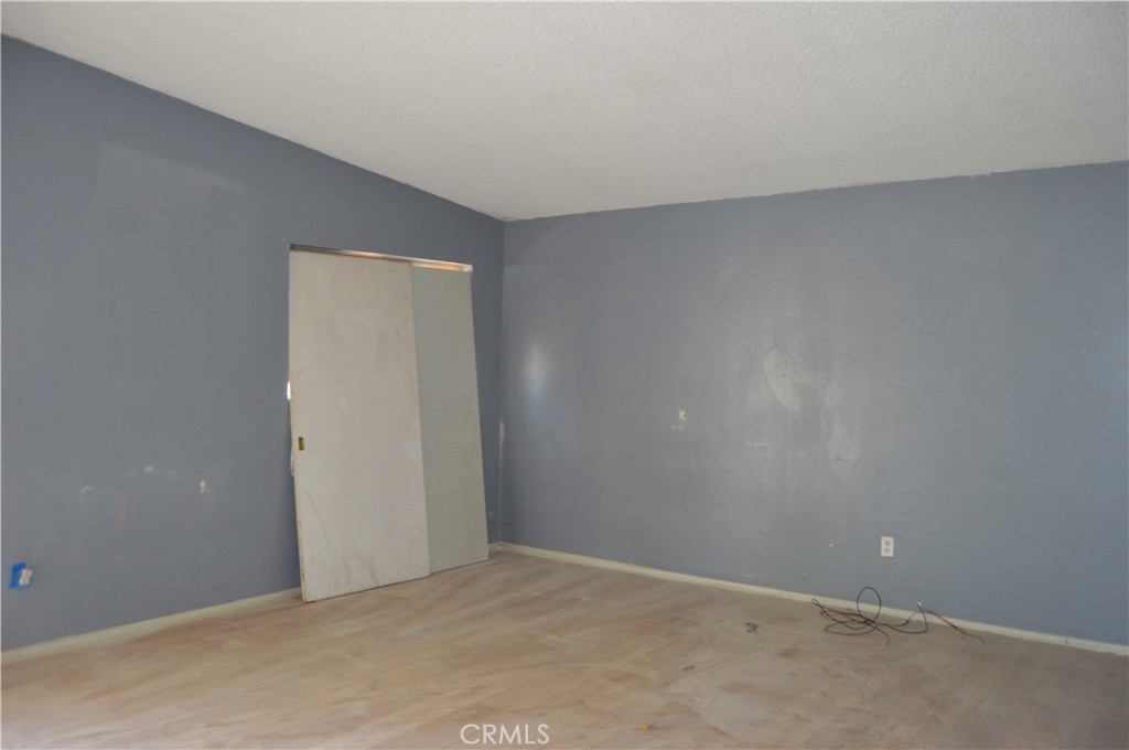 10380 Baker Road Lucerne Valley, CA 92356 - Photo 20 of 69