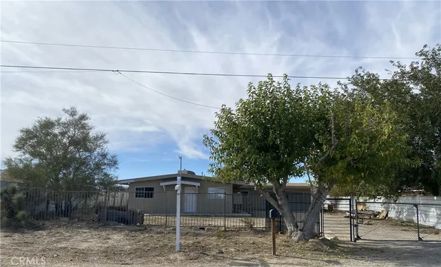 $279,000 | 10380 Baker Road, Lucerne Valley, CA 92356