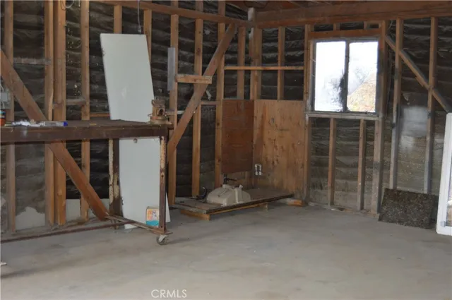 $279,000 | 10380 Baker Road, Lucerne Valley, CA 92356