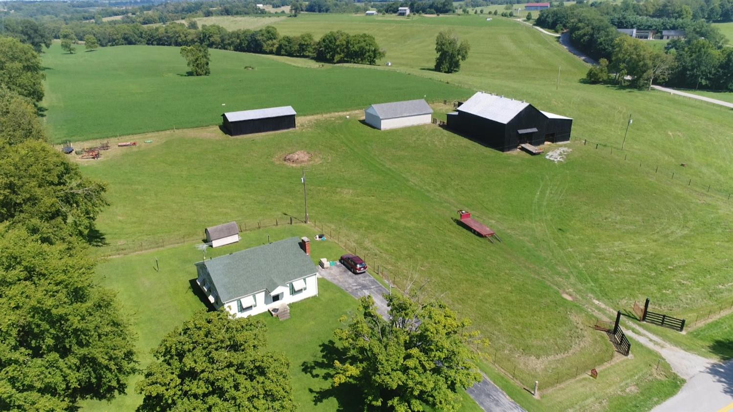 9980 Clifton Road Frankfort, KY 40601 - Photo 1 of 28 Photo 1