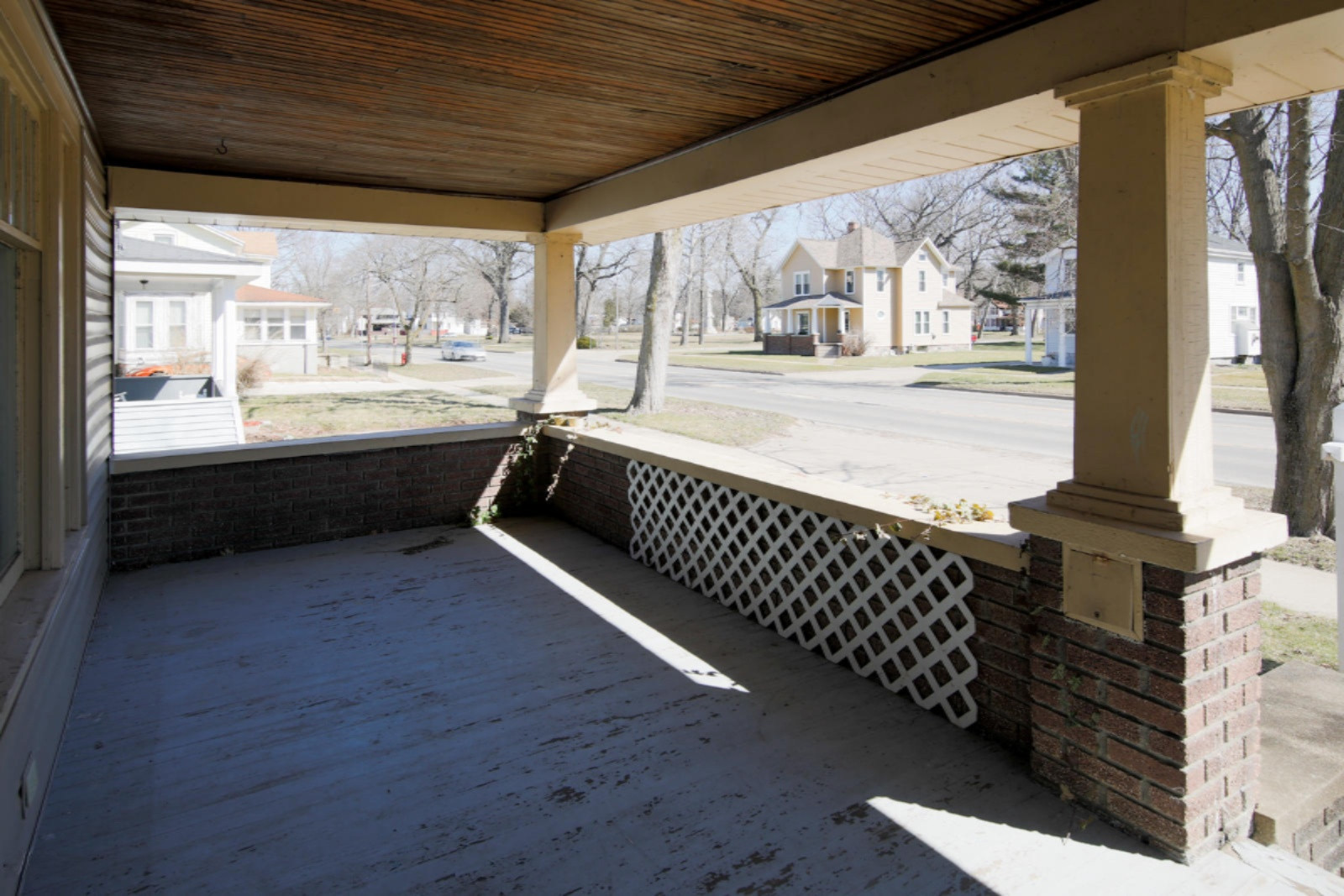 616 North Main Street Three Rivers, MI 49093 - Photo 3 of 28 616 N Main St-103