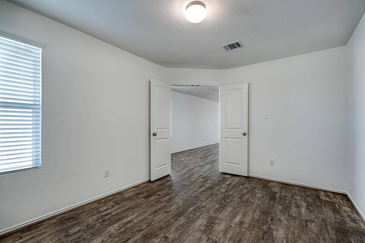 9224 Daisy Cutter Crossing Georgetown, TX 78626 - Photo 11 of 30