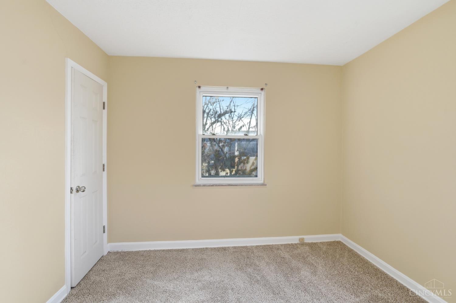 1251 8 Mile Road Cincinnati, OH 45255 - Photo 15 of 39