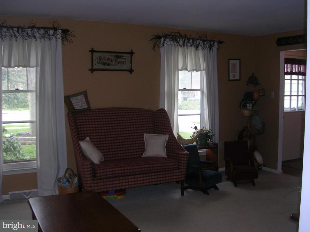 867 Hornig Road Lancaster, PA 17601 - Photo 8 of 18 Gallery Image 8