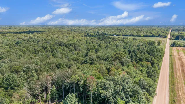 $209,500 | 5918 113th Avenue, Unit PARCEL G, Pullman, MI 49450