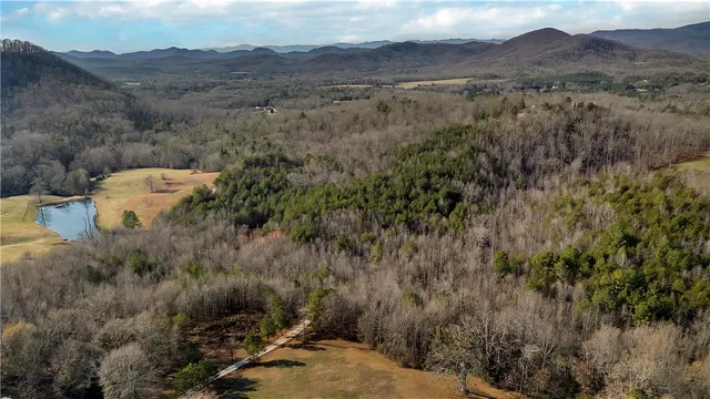 $720,000 | 2475 Pumpkintown Highway, Pickens, SC 29671