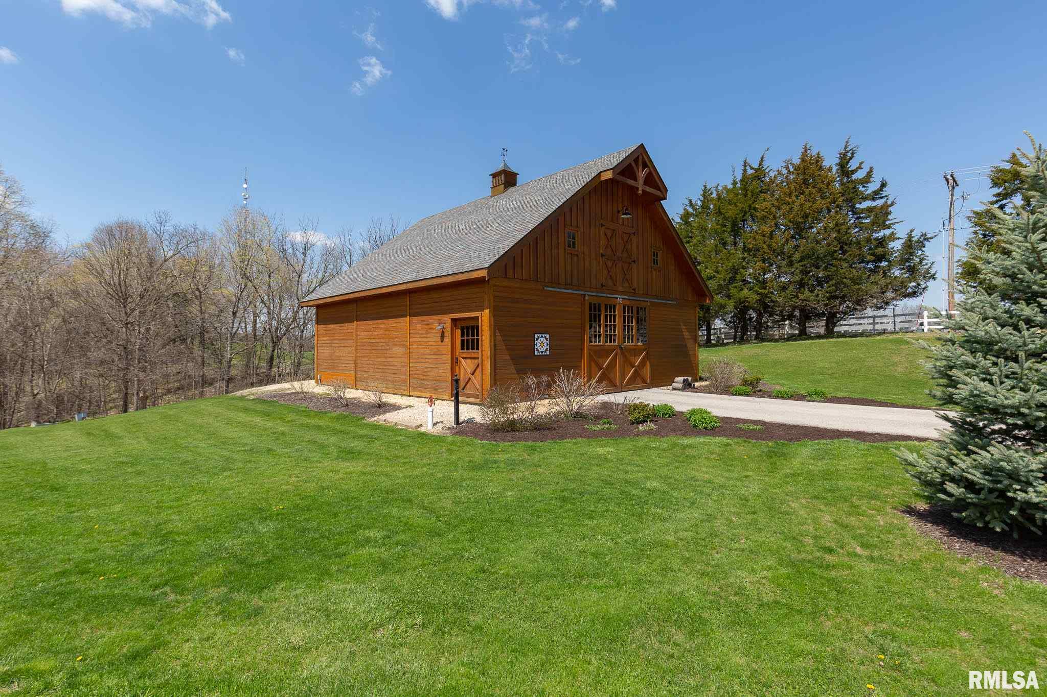 6674 Caves Road Maquoketa, IA 52060 - Photo 6 of 43 Gallery Image 6
