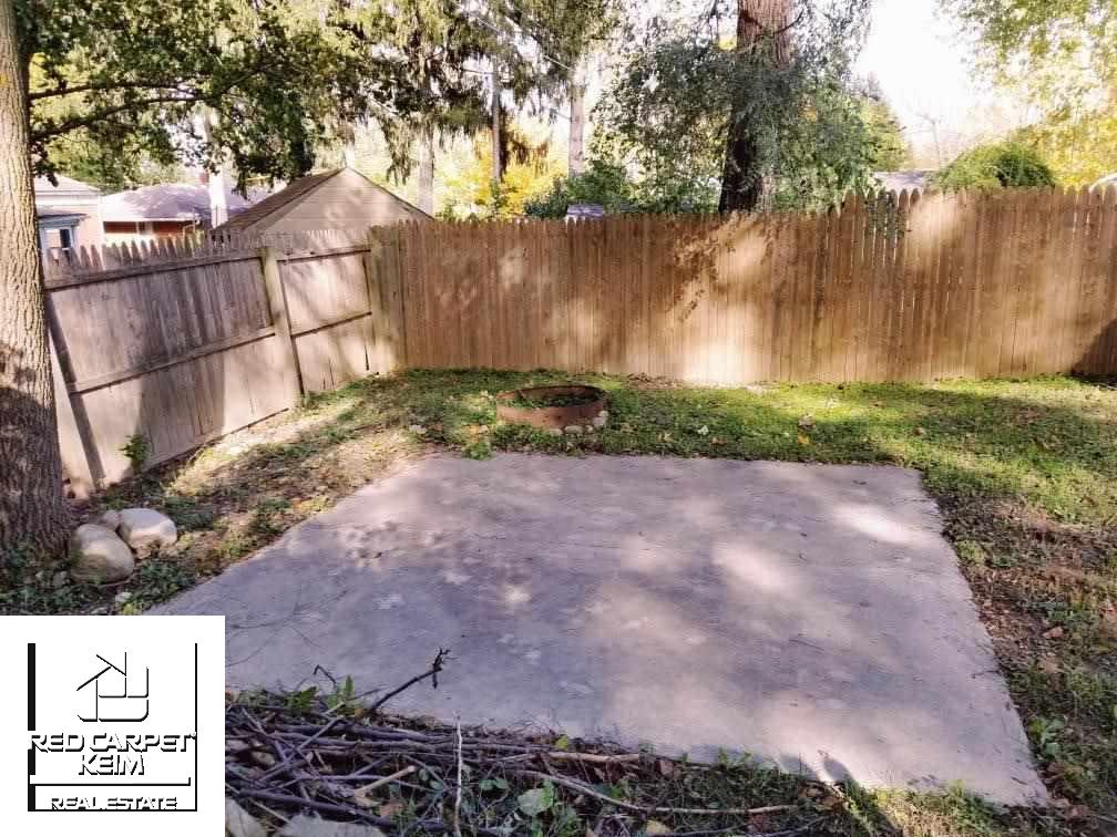 1134 State Fenton, MI 48430 - Photo 23 of 28 50060770-22.JPG