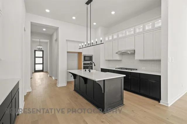 $525,000 | 2240 Emerald Drive, Waxahachie, TX 75167