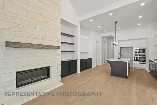 $525,000 | 2240 Emerald Drive, Waxahachie, TX 75167