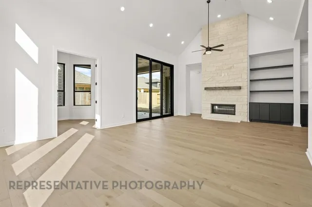 $525,000 | 2240 Emerald Drive, Waxahachie, TX 75167