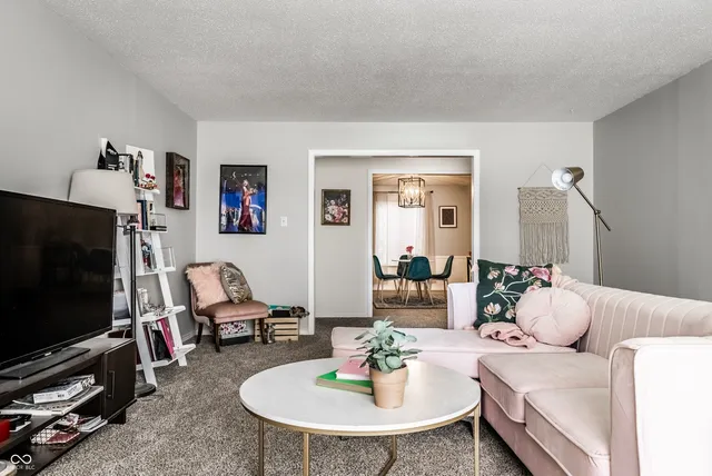 $125,000 | 6503 Park Central Way, Unit B, Indianapolis, IN 46260