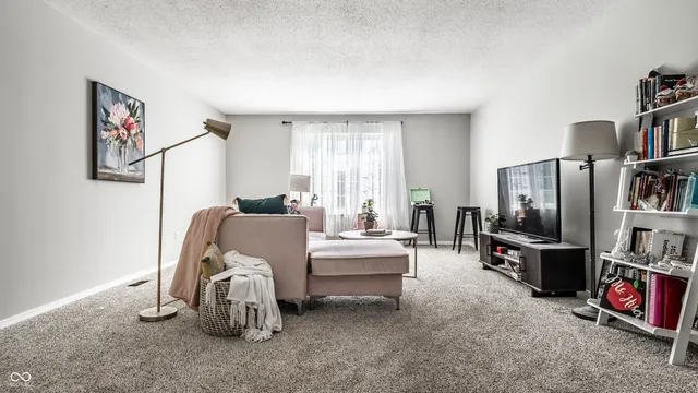 $125,000 | 6503 Park Central Way, Unit B, Indianapolis, IN 46260