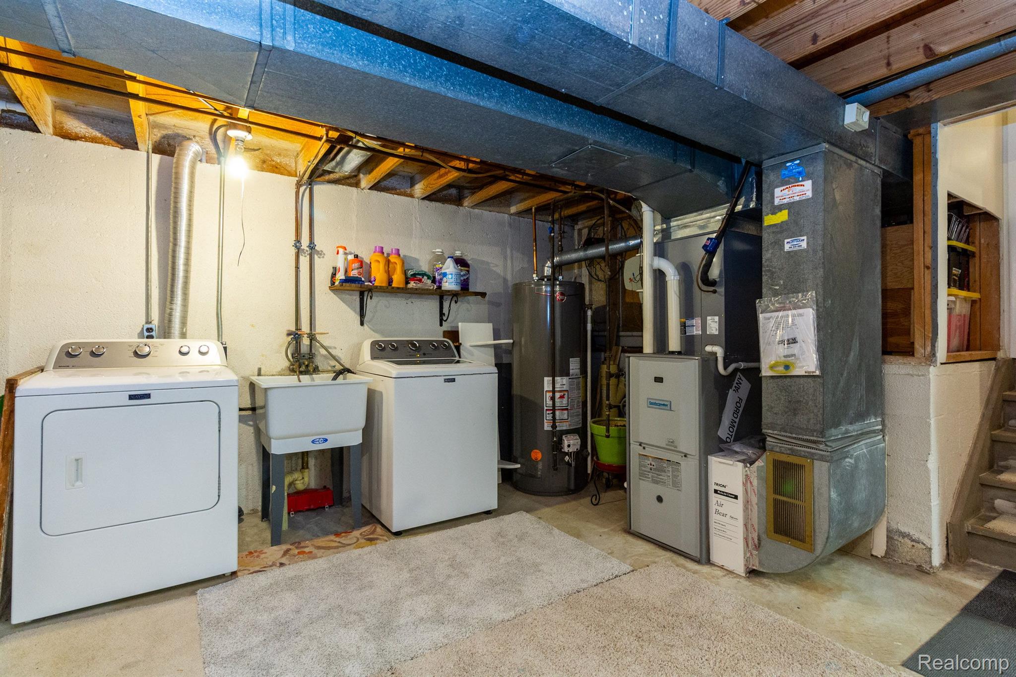 208 Robyn Canton, MI 48187 - Photo 31 of 36 Gallery Image 31