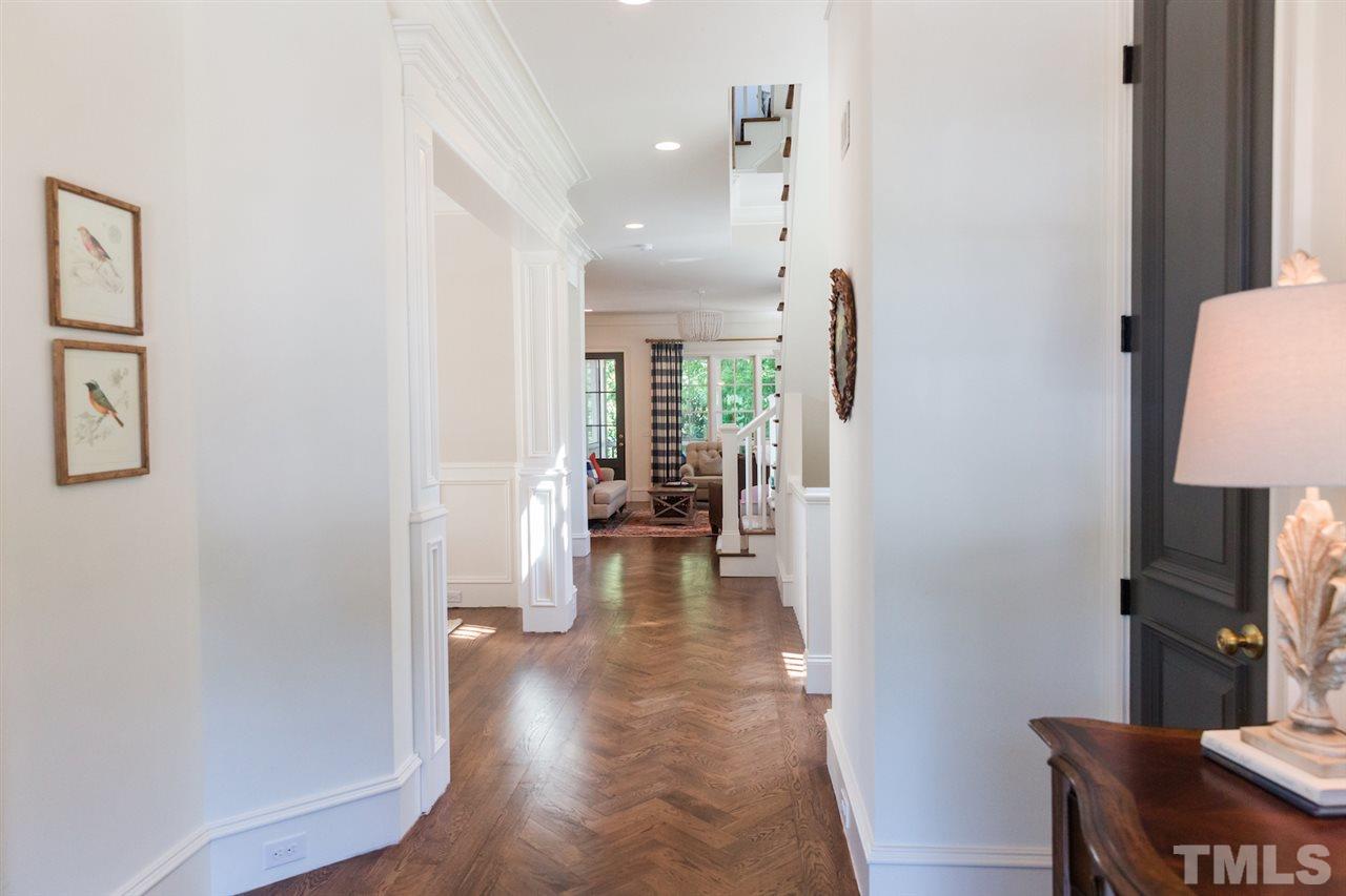 2620 Davis Street Raleigh, NC 27608 - Photo 3 of 28