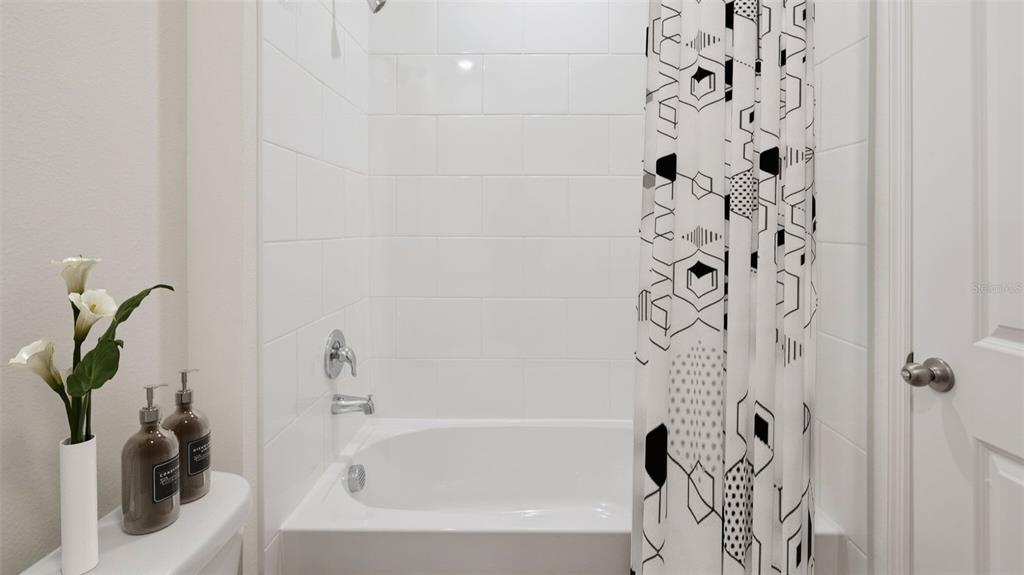 5259 Southwest 53rd Lane Gainesville, FL 32608 - Photo 9 of 12