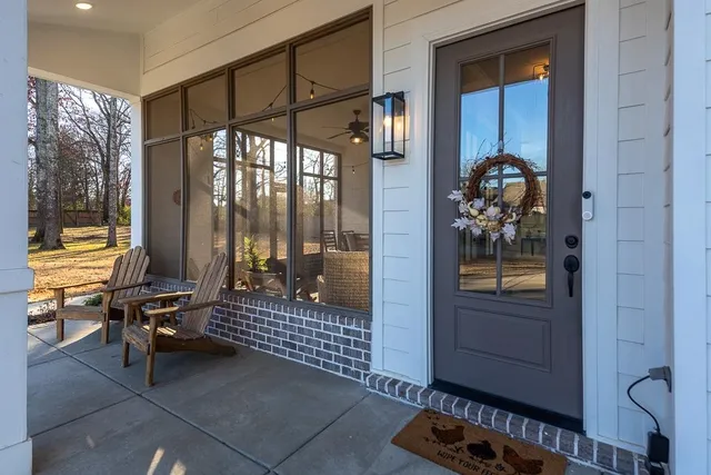 $625,000 | 215 Nebhut Lane, Rossville, TN 38066