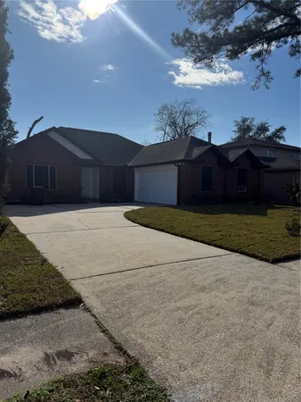 $2,200 | 14322 Golden Cypress Lane, Cypress, TX 77429