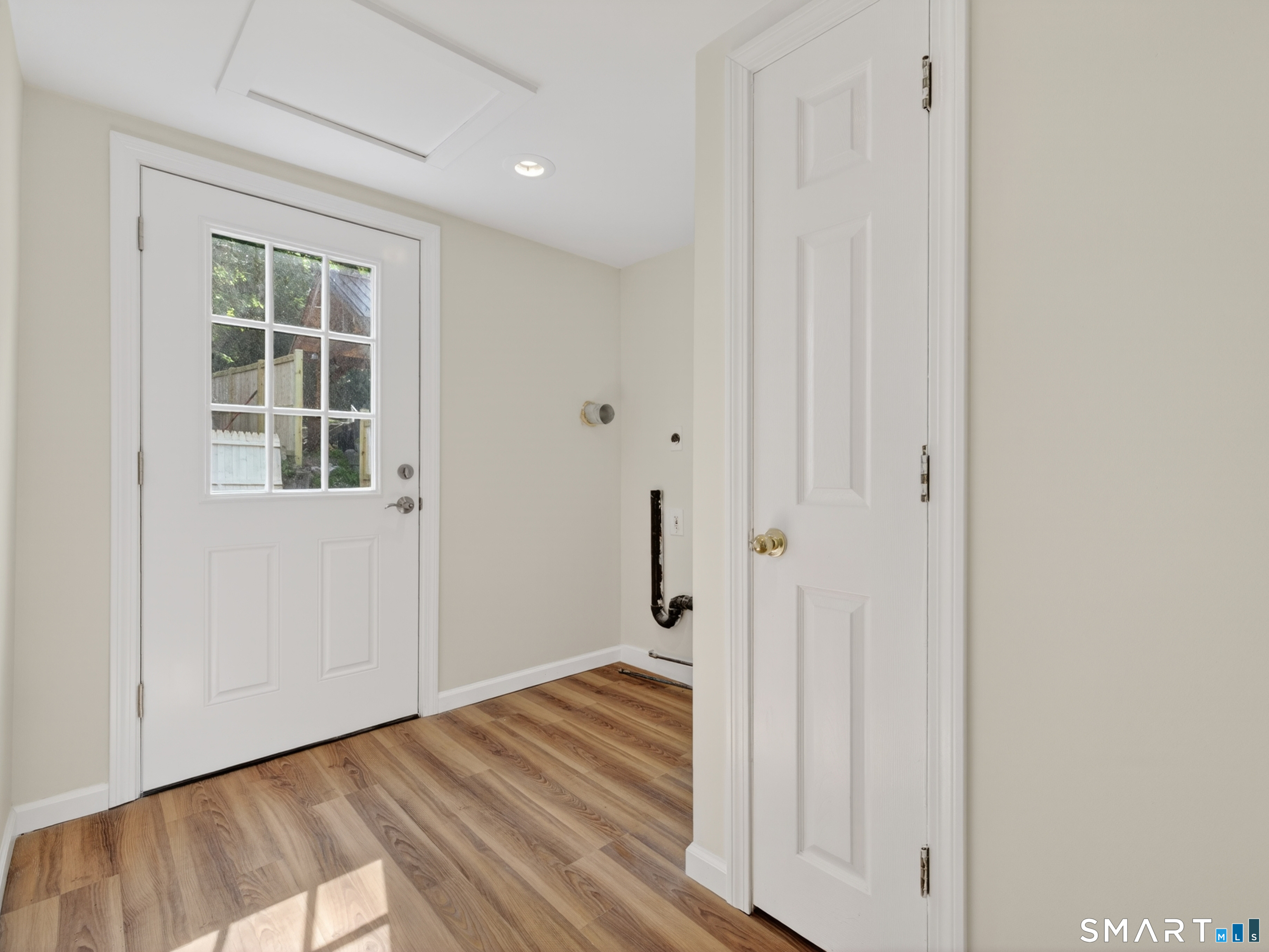 205 Flanders Road East Lyme, CT 06357 - Photo 32 of 39